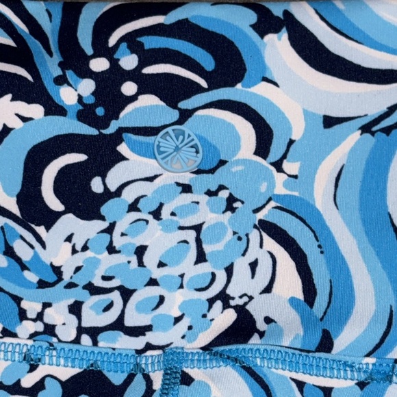 Lilly Pulitzer NEW South Beach High Rise Short Size Small Resort White Mermazing - Picture 8 of 14